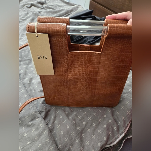 BNWT BEIS Crossbody in cognac croc - Picture 8 of 8